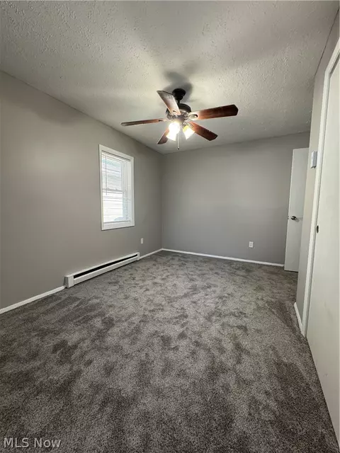Bedroom - 544 Purdue Ave, Elyria, OH 44035 photo 3 of 7