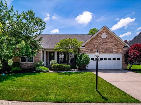 39183 Woodland Trl, Avon, OH 44011