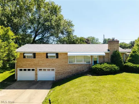 3298 NW Bahama Ave NW, Massillon, OH 44646