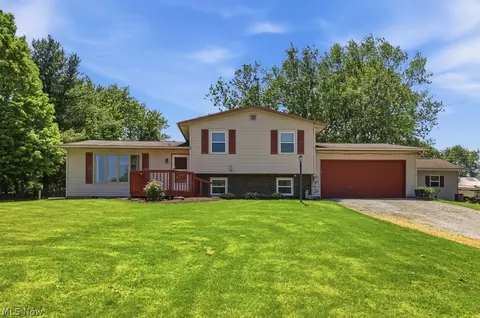 10960 Easton St NE, Alliance, OH 44601