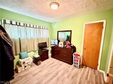 Bedroom - 6706 Gilbert Ave, Parma, OH 44129 photo 8 of 9