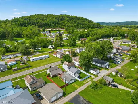 4754 Rutledge St, Midvale, OH 44653 photo 11