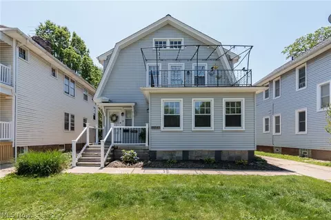 15539 Delaware Ave, Lakewood, OH 44107