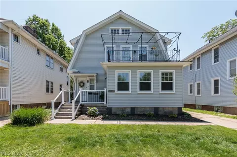 15539 Delaware Ave, Lakewood, OH 44107