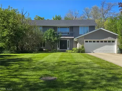 3860 Beechmont Oval, Beachwood, OH 44122