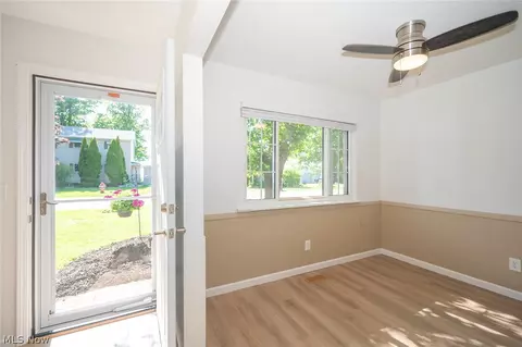 Entry Way - 655 Orchard Rd, Willoughby, OH 44094 photo 4 of 4