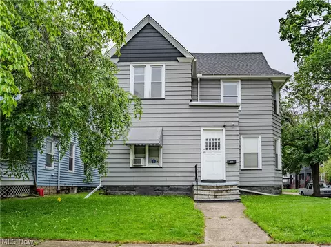 2102 W 96th St, Cleveland, OH 44102