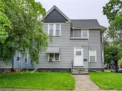 2102 W 96th St, Cleveland, OH 44102