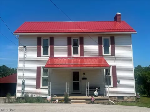 431 W Walnut St, Barnesville, OH 43713