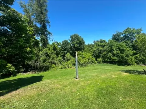 431 W Walnut St, Barnesville, OH 43713 photo 22