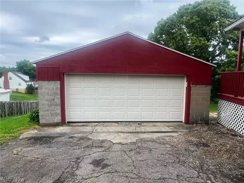 431 W Walnut St, Barnesville, OH 43713 photo 17