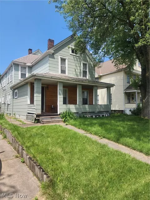 3094 E 65th St, Cleveland, OH 44127