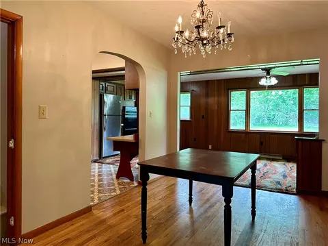 Dining - 5004 Dunsmore Ave, Ashtabula, OH 44004 photo 1 of 1