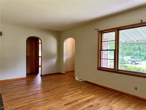 Living - 5004 Dunsmore Ave, Ashtabula, OH 44004 photo 2 of 2