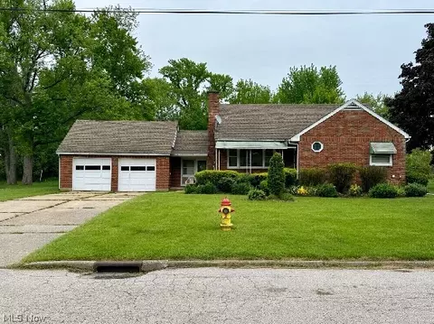 Exterior - 5004 Dunsmore Ave, Ashtabula, OH 44004 photo 4 of 4