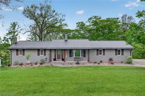 9717 Stephen Dr, Minerva, OH 44657