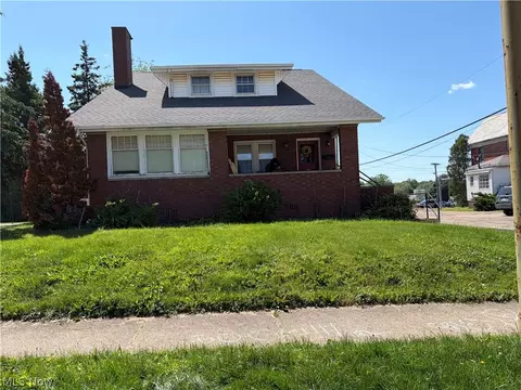 2031 Ridgewood Ave, Alliance, OH 44601