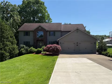 1552 N 14th St, Cambridge, OH 43725