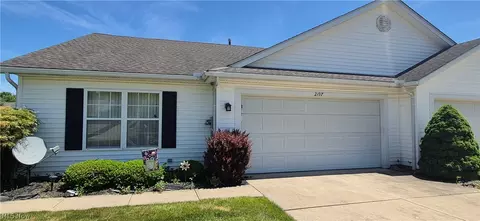2197 Brittany Blvd, Brunswick, OH 44212