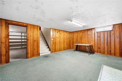 Other - 725 Chestnut Rd, Seven Hills, OH 44131 photo 4 of 11