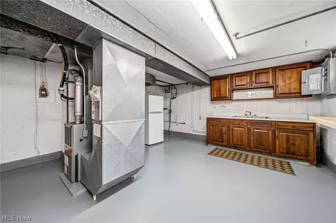 Other - 725 Chestnut Rd, Seven Hills, OH 44131 photo 7 of 11