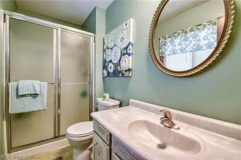 Bath - 7639 Chillicothe Rd, Mentor, OH 44060 photo 1 of 3