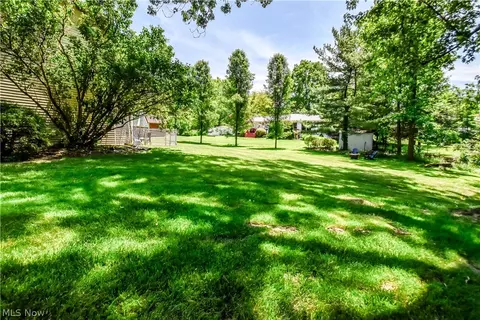 Exterior - 7639 Chillicothe Rd, Mentor, OH 44060 photo 8 of 13