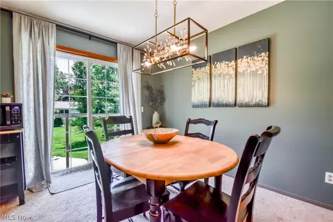 Dining - 7639 Chillicothe Rd, Mentor, OH 44060 photo 2 of 2