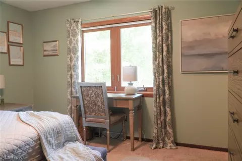 Bedroom - 7639 Chillicothe Rd, Mentor, OH 44060 photo 2 of 8