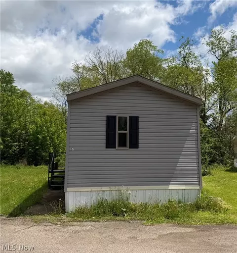 2606 Lincoln Way NW #27, Massillon, OH 44647