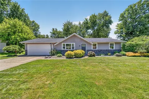 7168 Andover Dr, Mentor, OH 44060