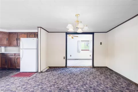 Dining - 105 Crabapple Ln, Hammondsville, OH 43930 photo 1 of 1