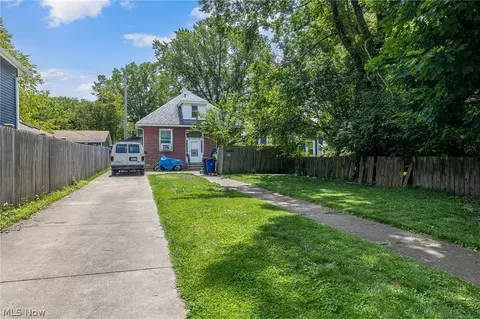 4101 John Ave, Cleveland, OH 44113