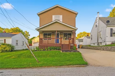 2213 10th St, Cuyahoga Falls, OH 44221
