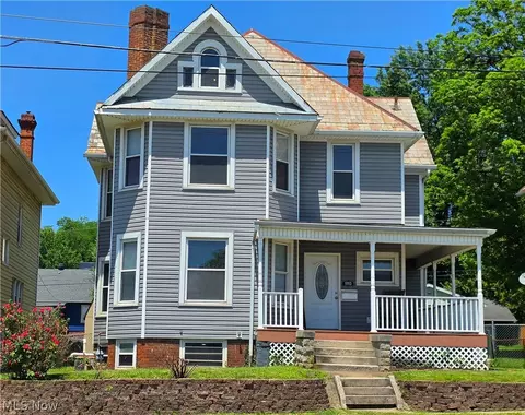 1113 Greene St, Marietta, OH 45750