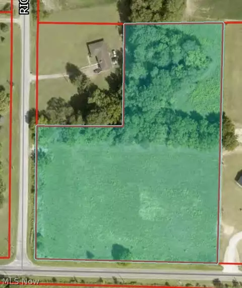 Shaw Road, Spencer, OH 44275