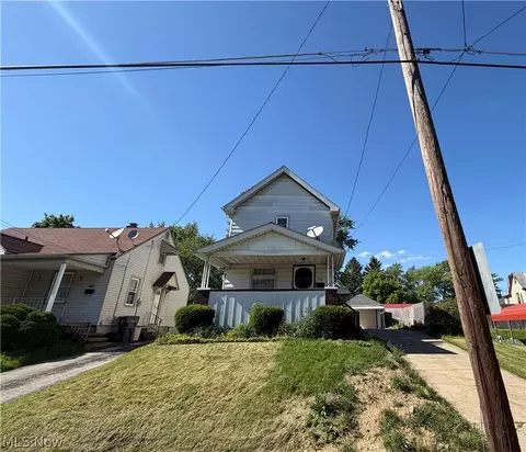 1452 Humbolt Ave, Youngstown, OH 44502