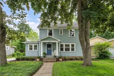 73 Harnagy St, Berea, OH 44017