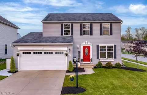 10447 Dogwood Dr, Aurora, OH 44202