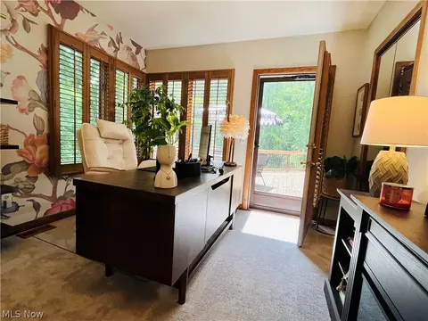35560 Ridgeway Ln, Willoughby, OH 44094 photo 24