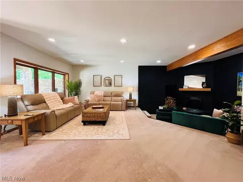 35560 Ridgeway Ln, Willoughby, OH 44094 photo 42