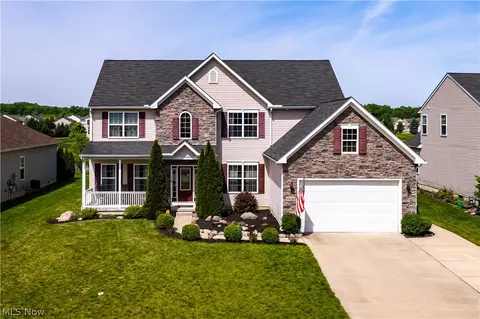 9020 Ichabod Dr, North Ridgeville, OH 44039