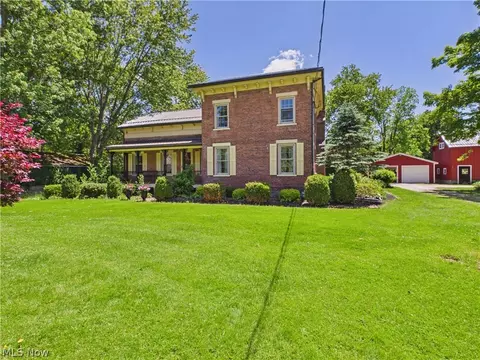 2934 College St, Austinburg, OH 44010
