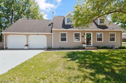 982 Marilyn Dr, Wooster, OH 44691