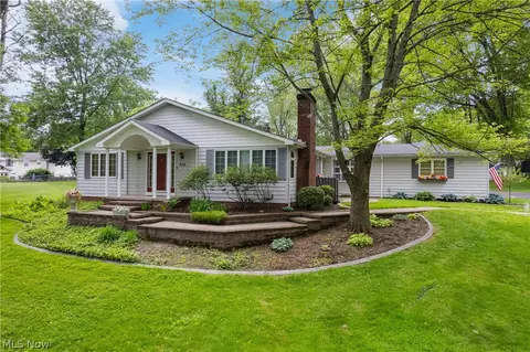 939 Genoa Ave NW, Massillon, OH 44646
