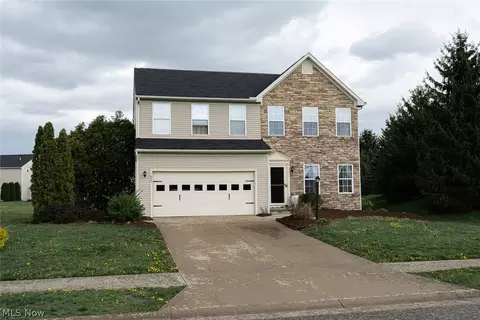 1669 Seabiscuit Dr NE, Canton, OH 44721