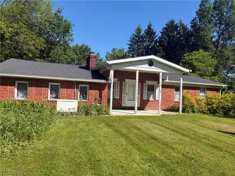 7866 Mulberry Rd, Chesterland, OH 44026