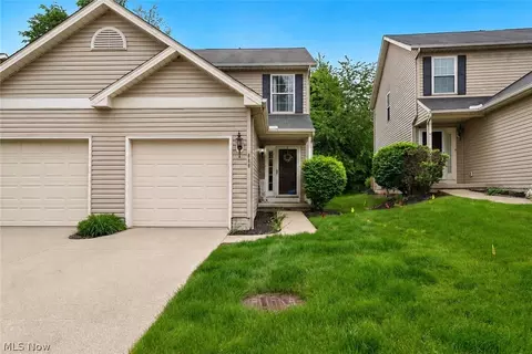 606 Birch Hill Dr, Medina, OH 44256