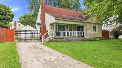 4709 Euclid Blvd, Youngstown, OH 44512