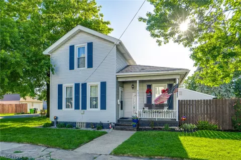 431 11th St NE, Massillon, OH 44646